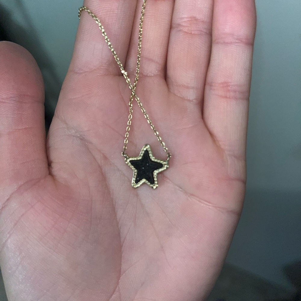 Kendra Scott Jae Star Short Pendant Necklace